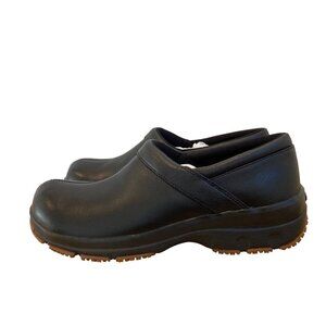 Dickies Womens Professional Black Leather Slip-On Clogs lightweight in 8.5